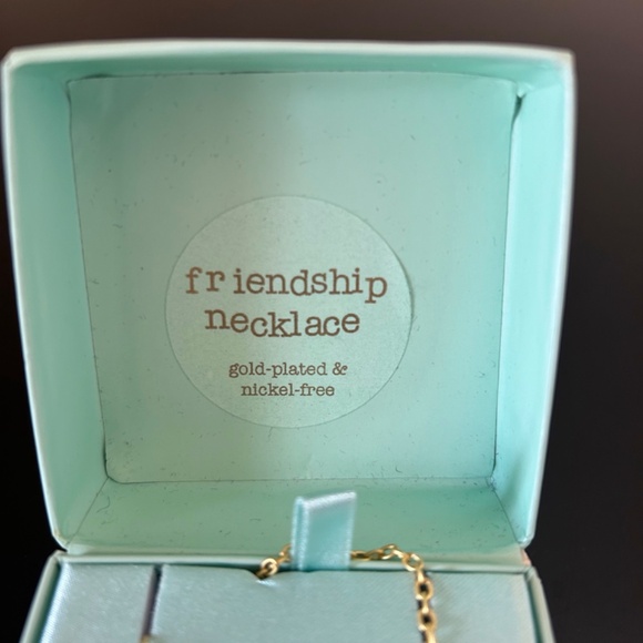 Friendship Charm Necklace. NIB - Picture 3 of 5